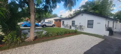 1202 NE 3RD Avenue, Fort Lauderdale – Duplex for sale