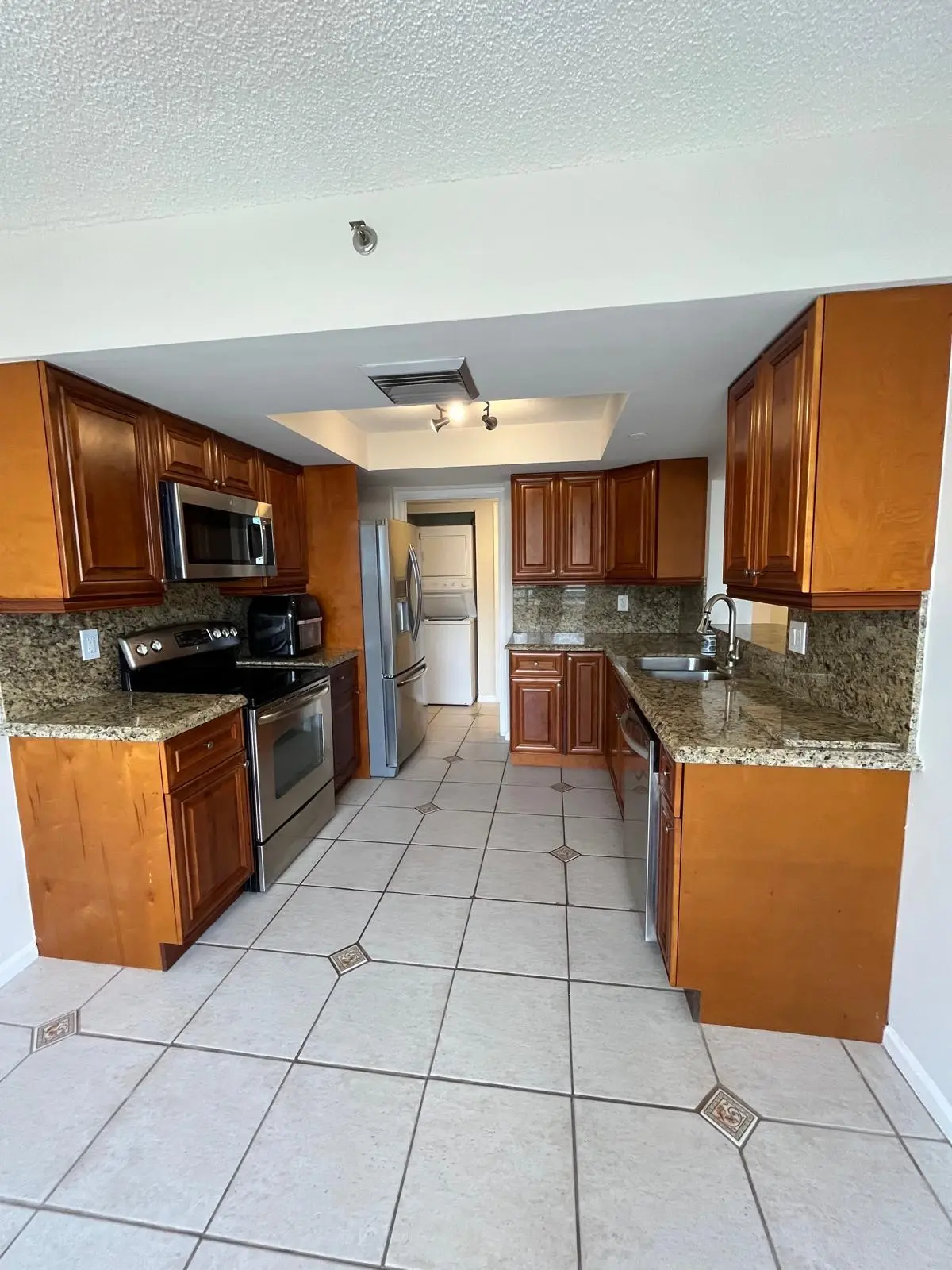 5af64f6d-bcec-440a-ba35-b4e39eef1ac9 at 3555 S OCEAN Boulevard 411, South Palm Beach