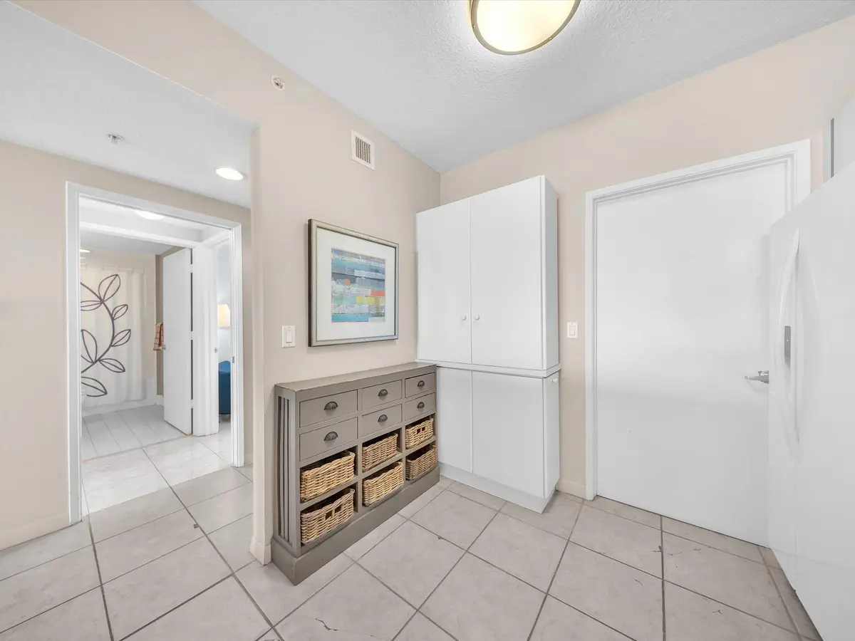 34-DSC5227 at 18100 N Bay Road 707, Sunny Isles Beach