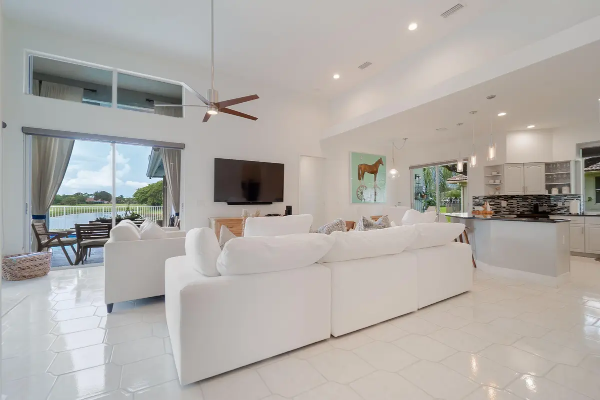 14-web-or-mls-DSC03190 at 1907 S Club Drive, Wellington