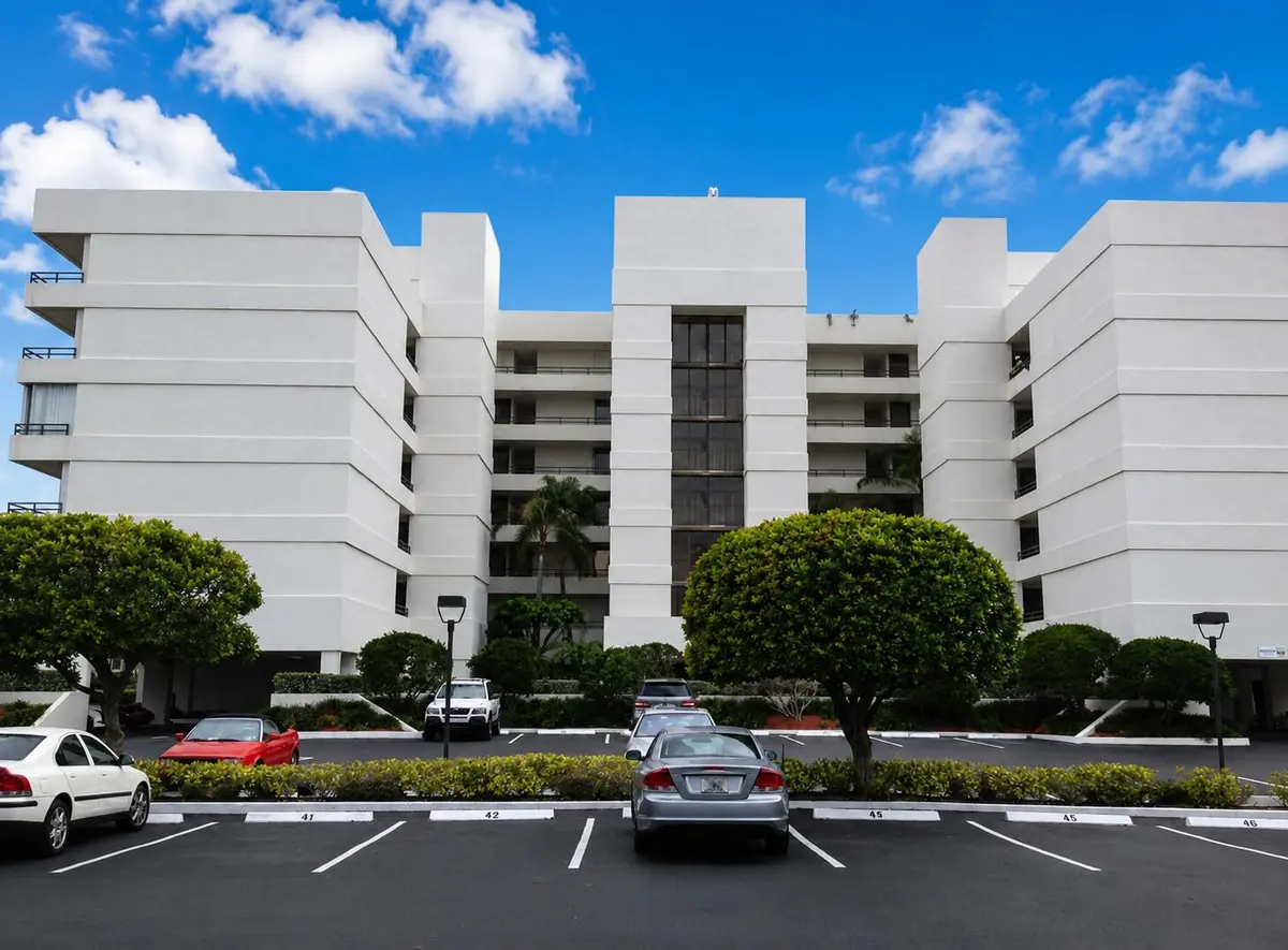 3555 S Ocean 411 front at 3555 S OCEAN Boulevard 411, South Palm Beach