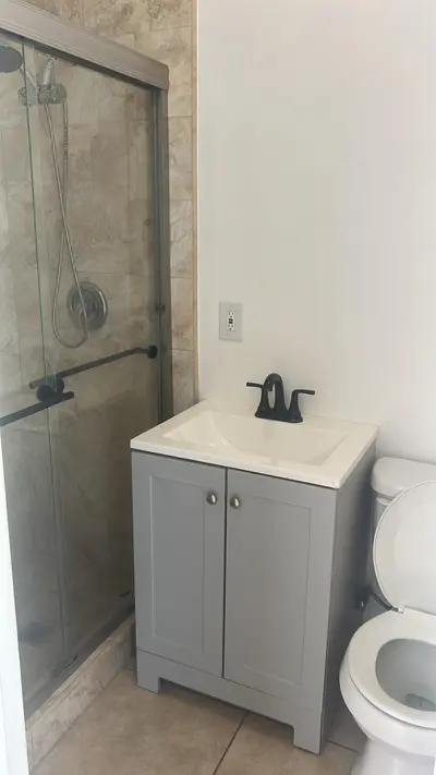 810 NW 40TH 1-3, Oakland Park – Quadruplex for sale
