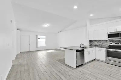 13978 Folkestone Circle, Wellington – Townhouse for rent