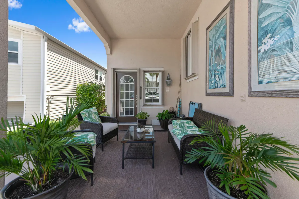 04 Patio 02 at 37 Nettles Boulevard, Jensen Beach