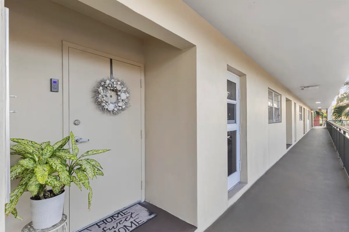 20_img_2679 at 2350 NE 14TH ST Causeway 209, Pompano Beach