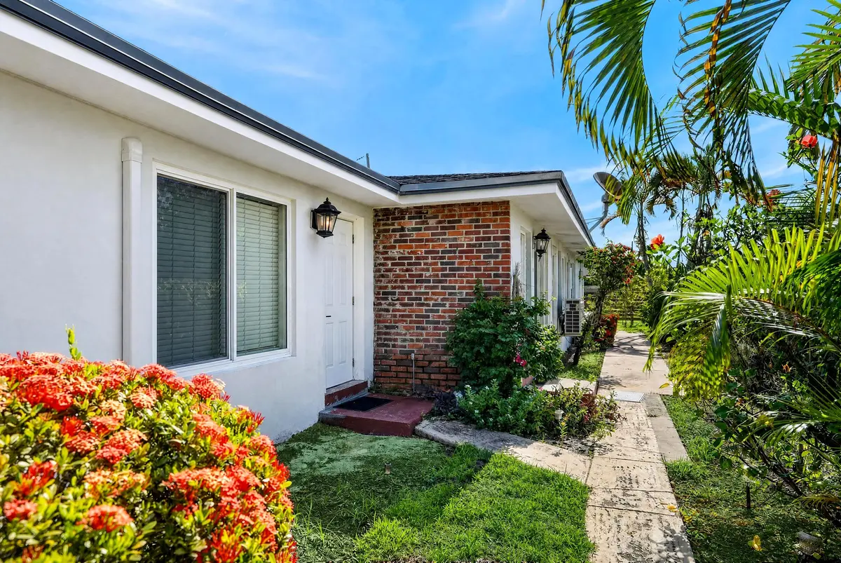 DSC07774 at 27 NW 14TH Avenue A, Delray Beach