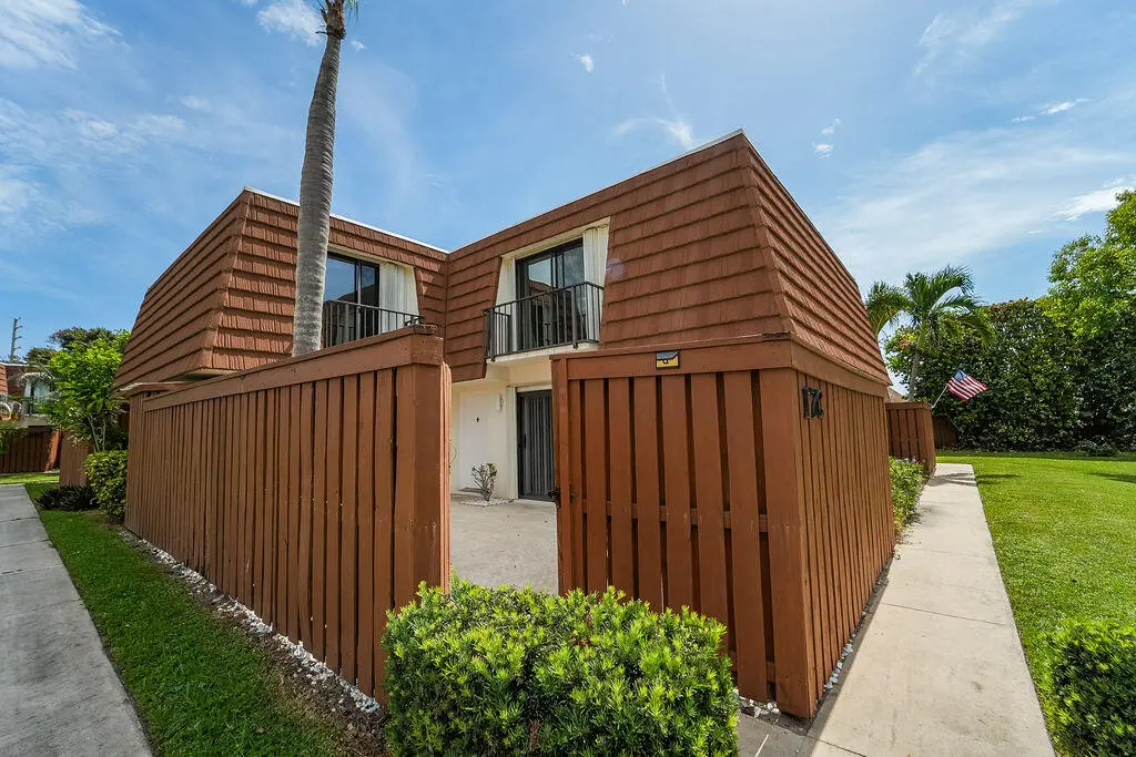 3900Countylineroad17c-2 at 3900 SE County Line Road, Jupiter
