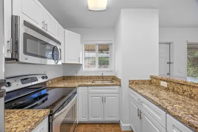404 SE 16th Street Apt 1, Fort Lauderdale – Apartment for rent