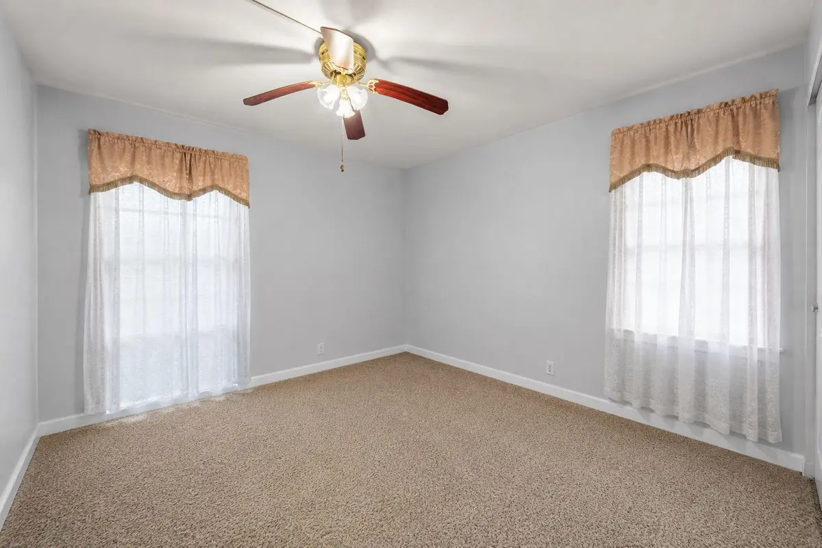 8-web-or-mls-Bedroom 2 at 6807 NW 80TH Court, Tamarac