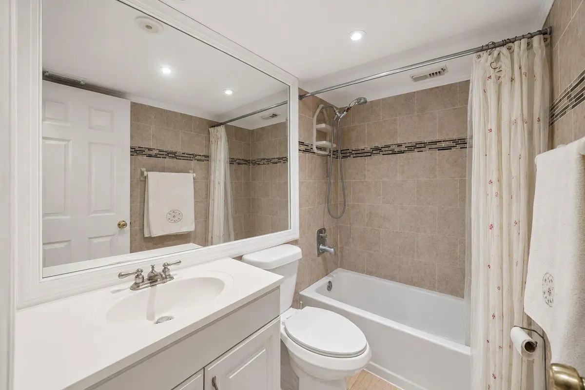 10-web-or-mls-Bathroom at 6807 NW 80TH Court, Tamarac