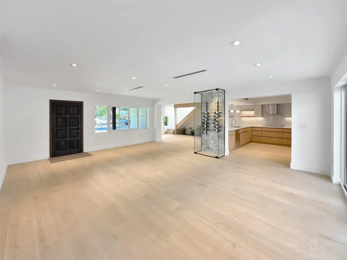 Photo 2 at 729 NE 17th Terrace, Fort Lauderdale