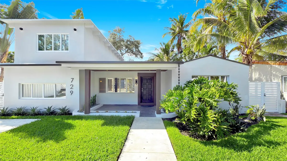 Photo 1 at 729 NE 17th Terrace, Fort Lauderdale