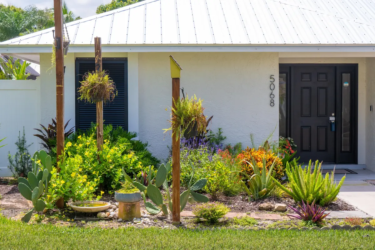 SM3_3329 at 5068 SE Major Way, Stuart
