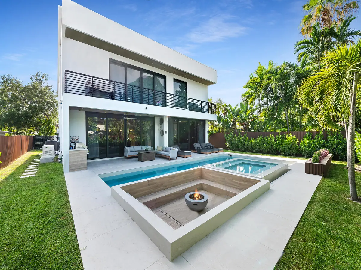 DSC_4003 at 728 NE 17th Terrace, Fort Lauderdale
