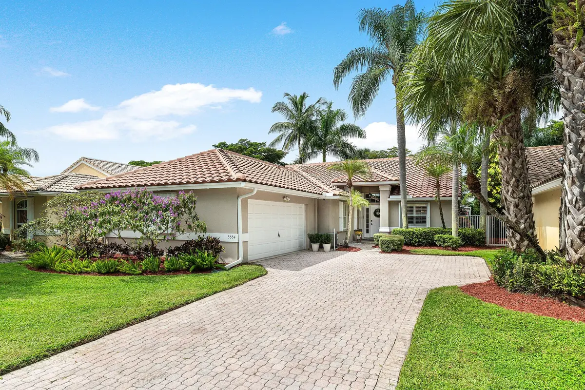 Front of the House at 5554 GRANDE PALM Circle, Delray Beach