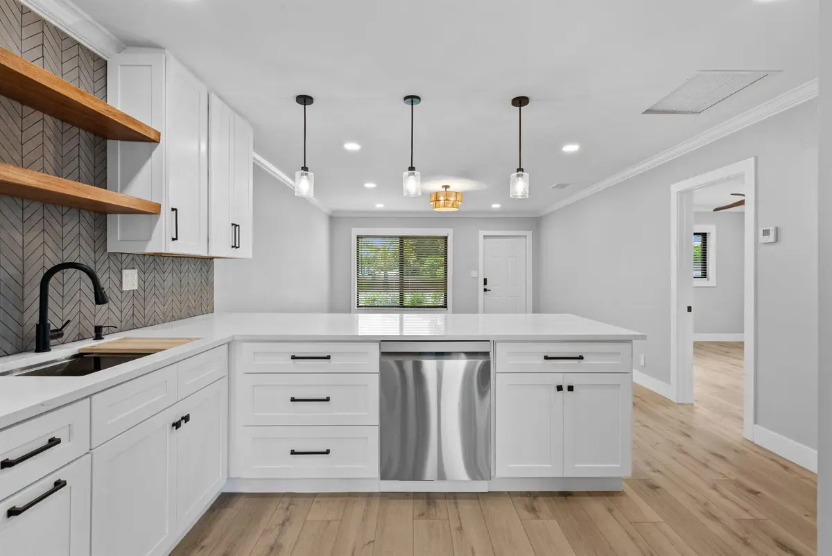 13-13 at 2600 NE 5th Avenue, Boca Raton