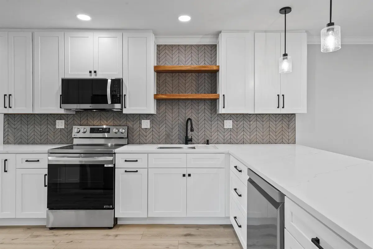 21-21 at 2600 NE 5th Avenue, Boca Raton