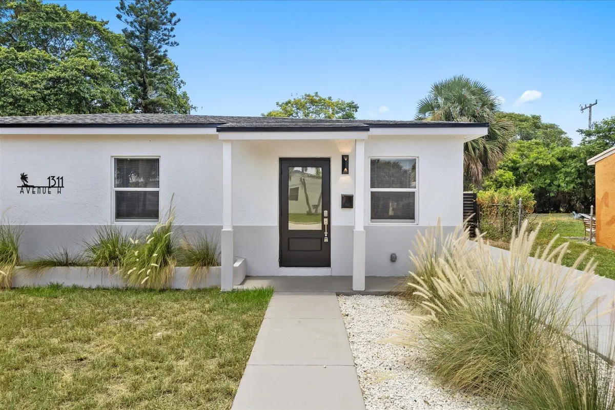 05-av in-25 at 1311 AVENUE H, Riviera Beach