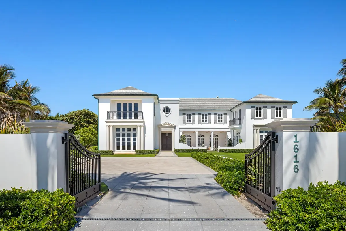 Front at 1616 S Ocean Boulevard, Palm Beach