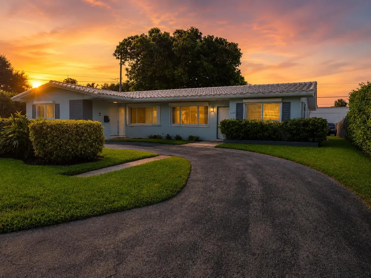 sunrise at 2248 NE 37th Street, Lighthouse Point