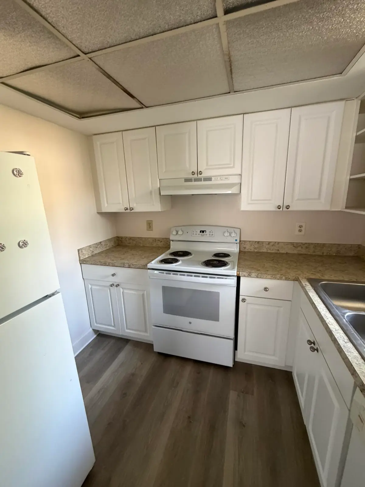 Kitchen at 1546 SE ROYAL GREEN Circle 102, Port St. Lucie