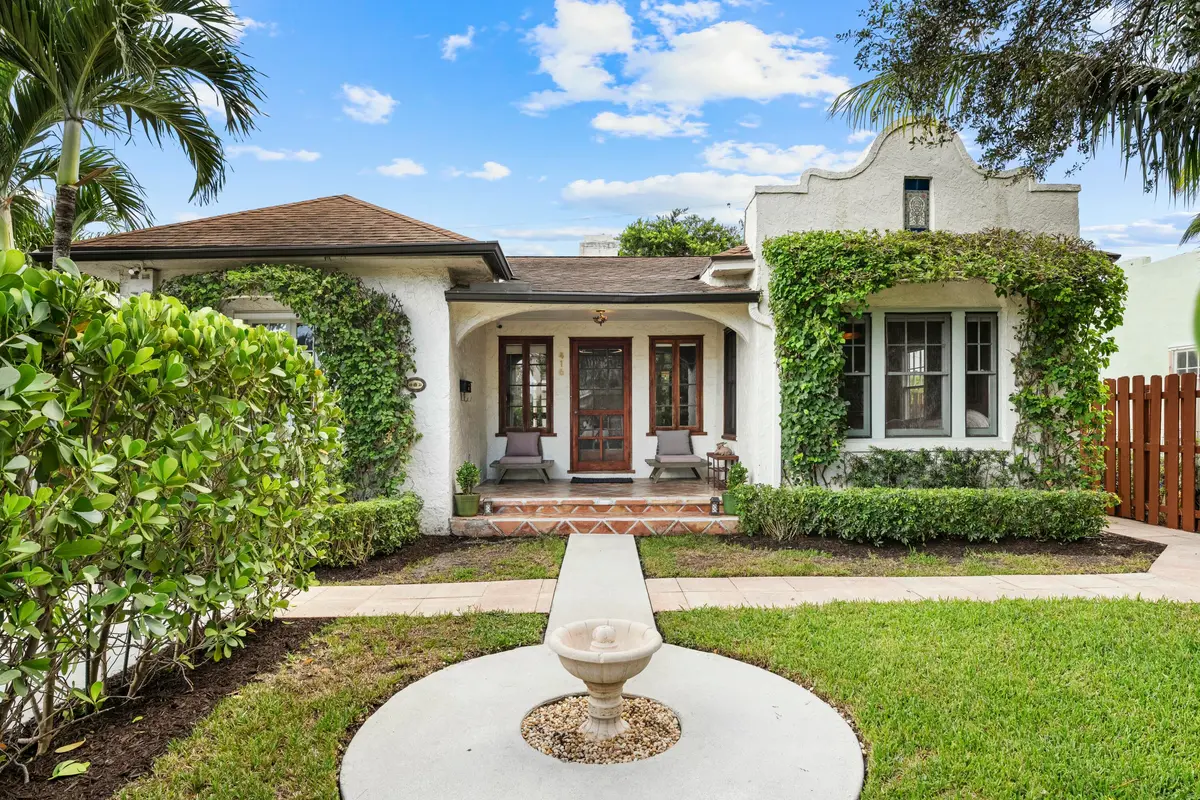 416 WESTWOOD Road, West Palm Beach, FL – photo 1