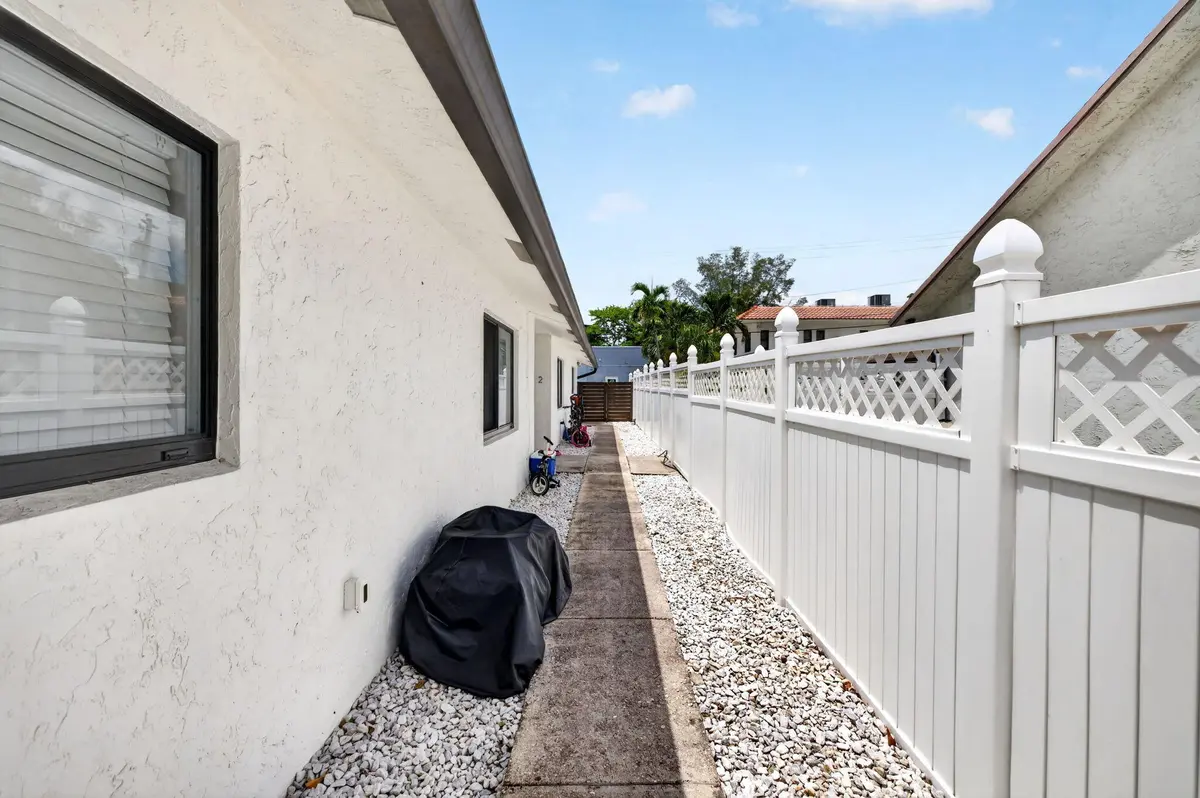 26-web-or-mls-699A6393 at 7701 NW 56TH Avenue, Fort Lauderdale