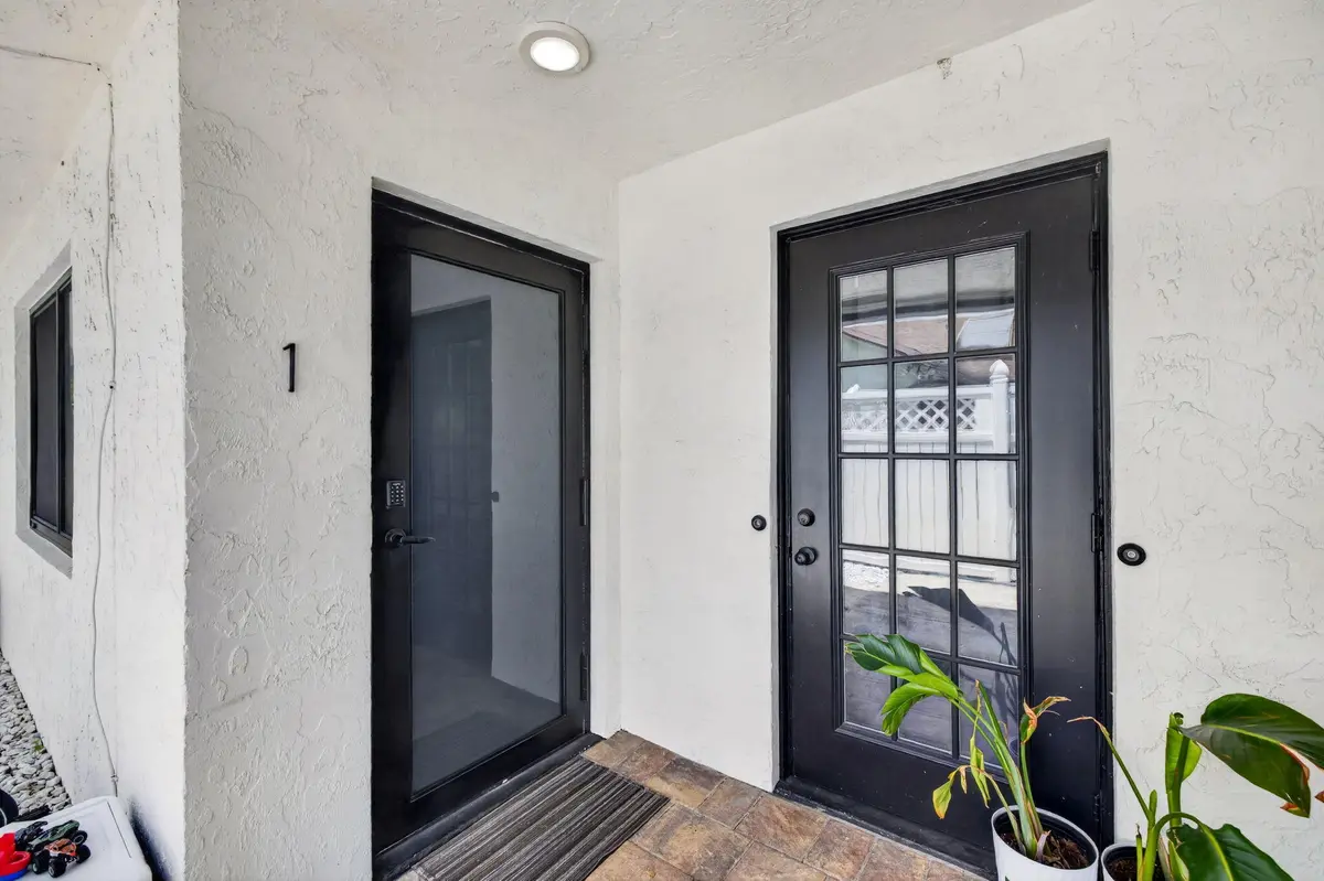 27-web-or-mls-699A6043 at 7701 NW 56TH Avenue, Fort Lauderdale