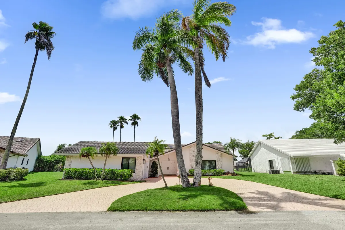 Front of Structure at 7301 NW 83rd Way, Tamarac