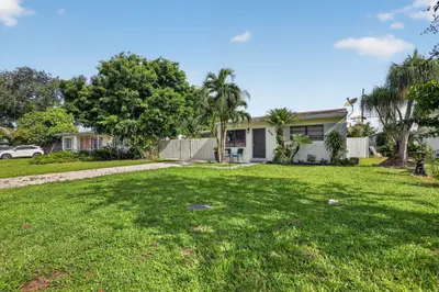6533 SW 19TH Street, Miramar – Single Family Residence for sale
