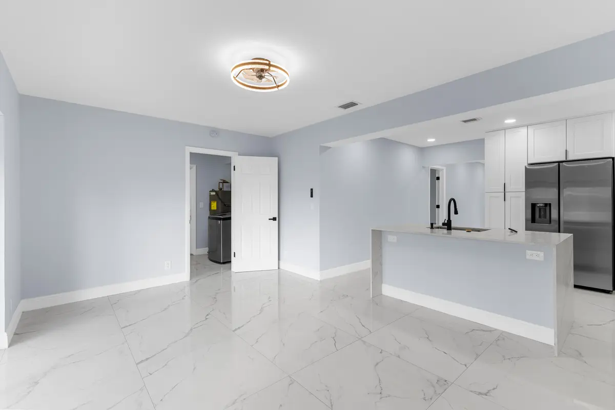 R6II5559 at 1772 NW 38th Street, Oakland Park