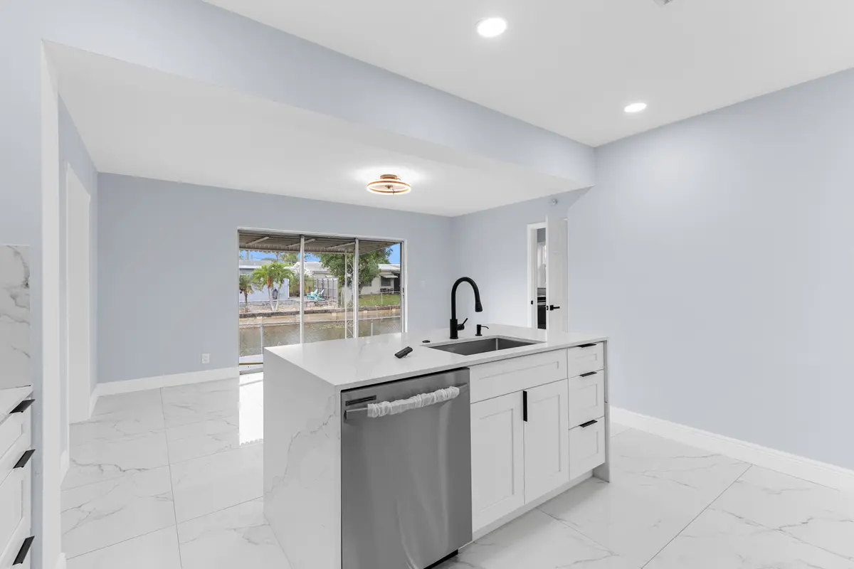 R6II5553 at 1772 NW 38th Street, Oakland Park