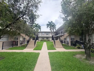 1210 Old Boynton Road 103, Boynton Beach – leased