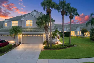 1686 SW Harbour Isles Circle, Port St. Lucie – Townhouse for sale
