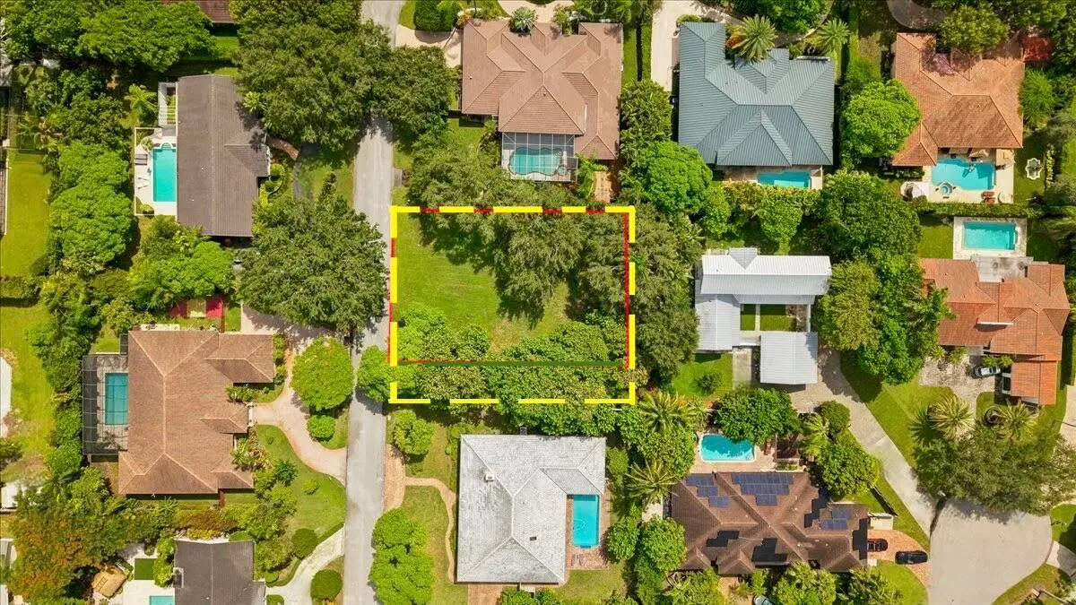 00-7940 SW 166th St-Y00 at 7940 SW 166TH Street, Palmetto Bay