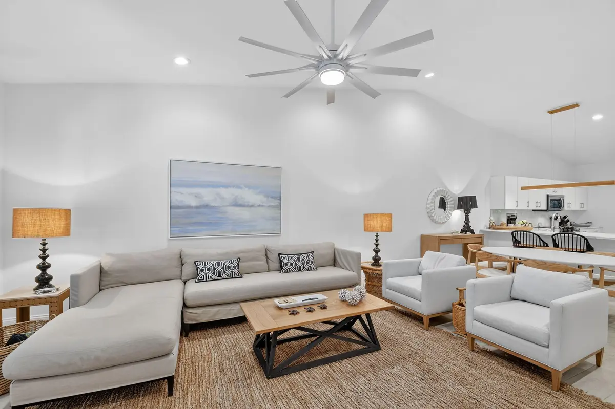 EFC191C4-BE37-44D7-8352-8F7948B41F9F at 2904 Spanish Trail, Delray Beach