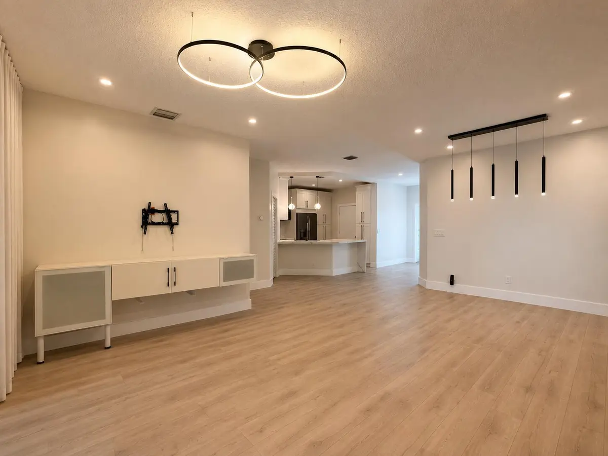 living room 1 at 1021 SW 42nd Terrace, Deerfield Beach