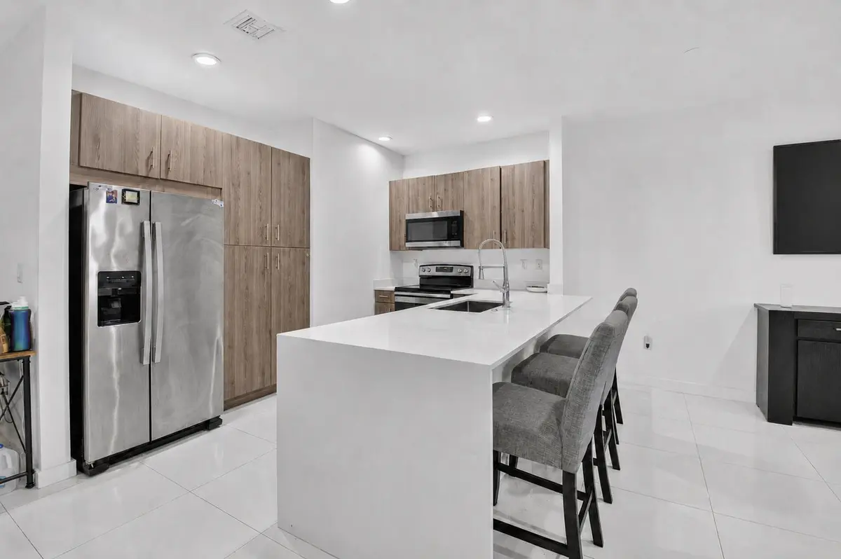 kitchen at 1030 CRYSTAL Way 103, Delray Beach