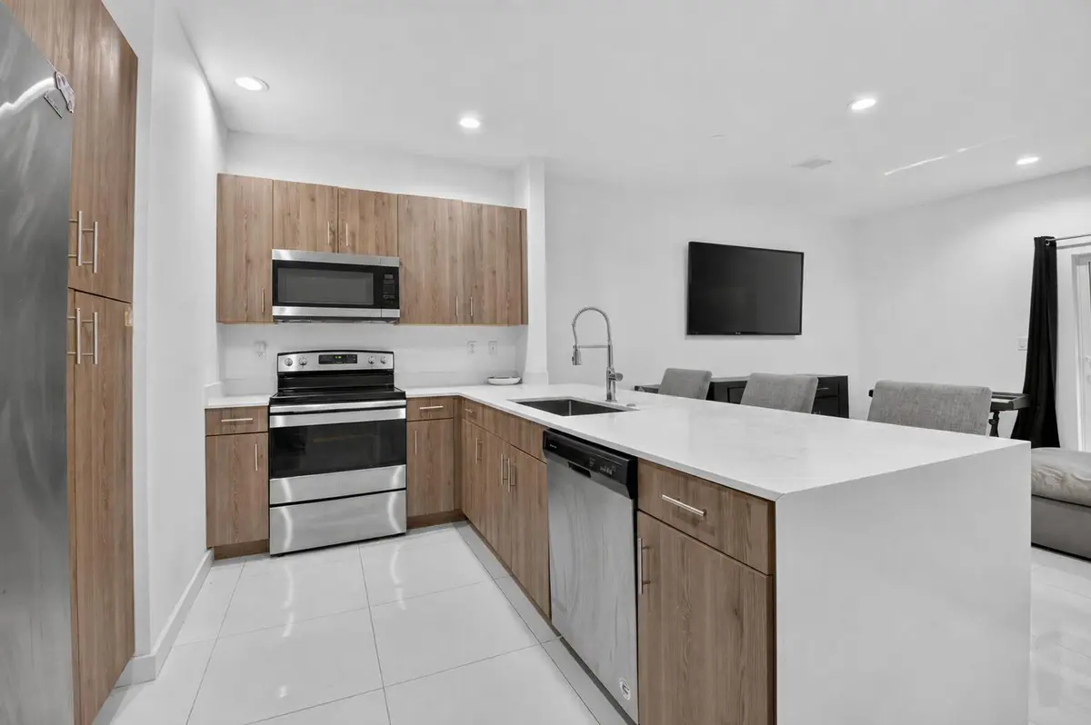 kitchen at 1030 CRYSTAL Way 103, Delray Beach