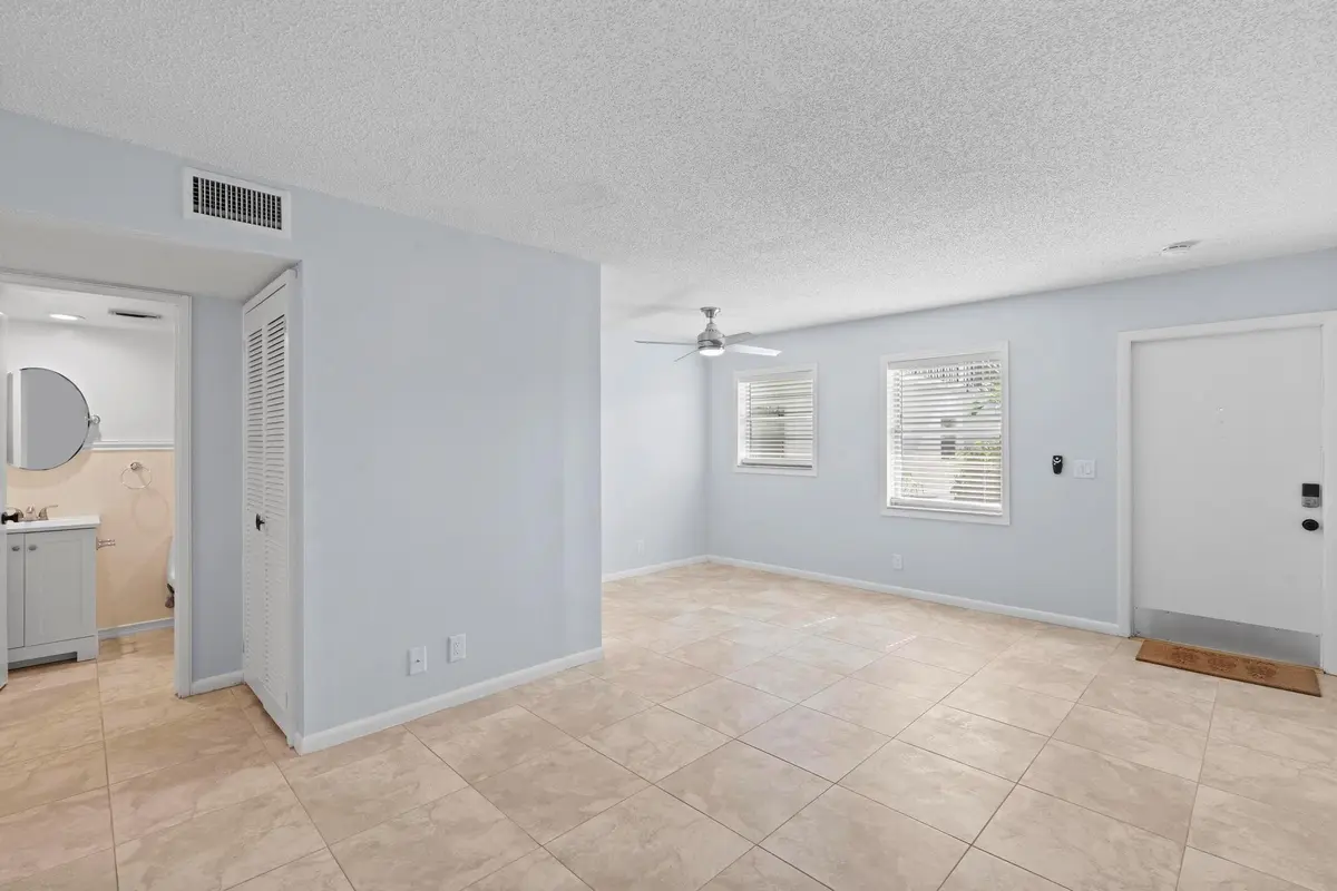Photo 5 at 1127 S FEDERAL Highway 103, Lake Worth Beach