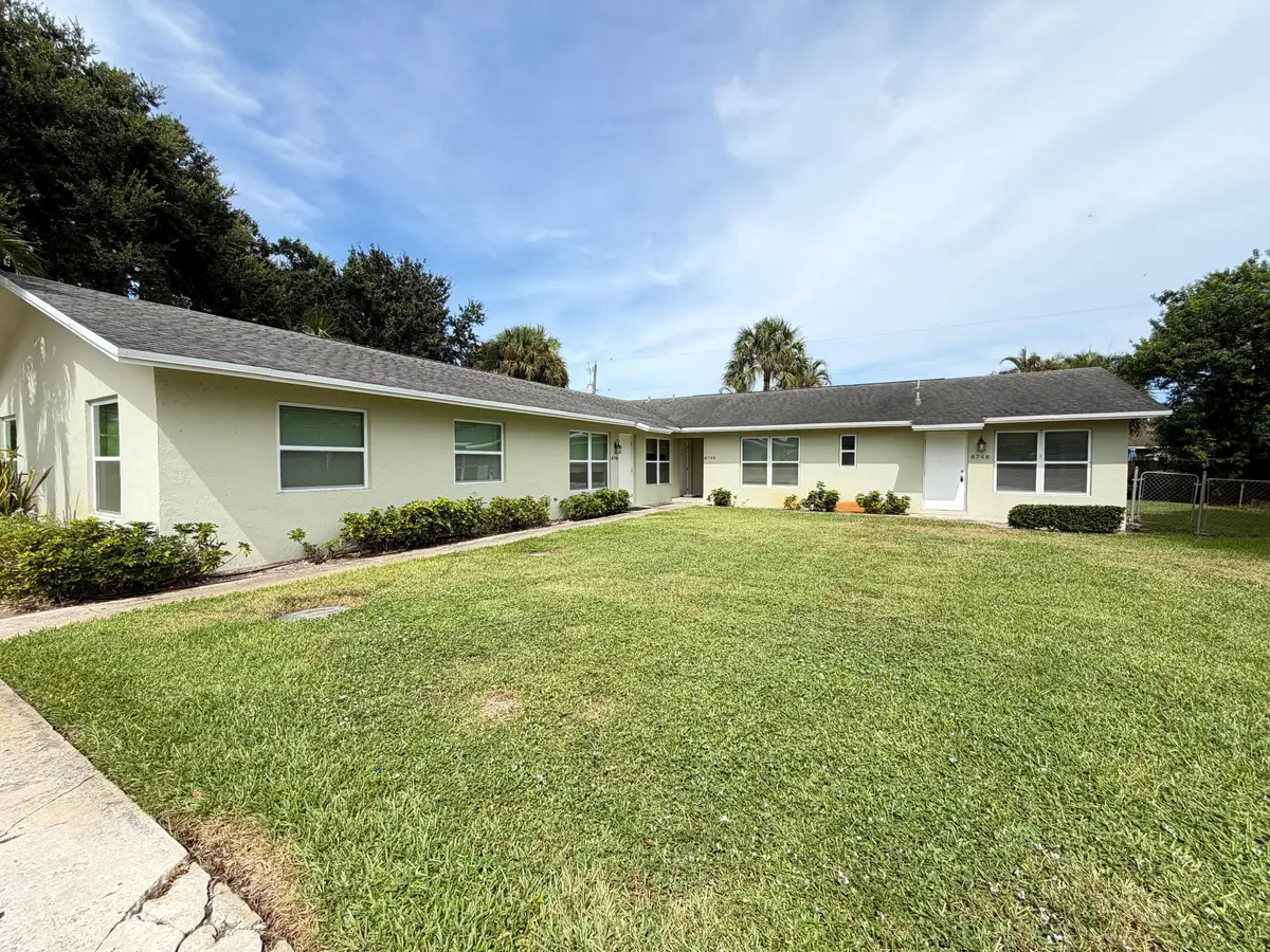 WhatsApp Image 2026-08-25 at 17.13.08 (1 at 8748 Sunset Drive, Palm Beach Gardens