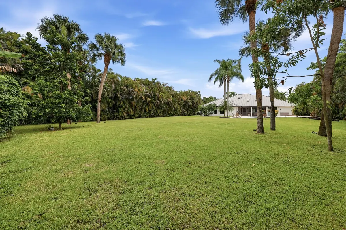 0H8A2664 at 15320 Softwood Court, Wellington