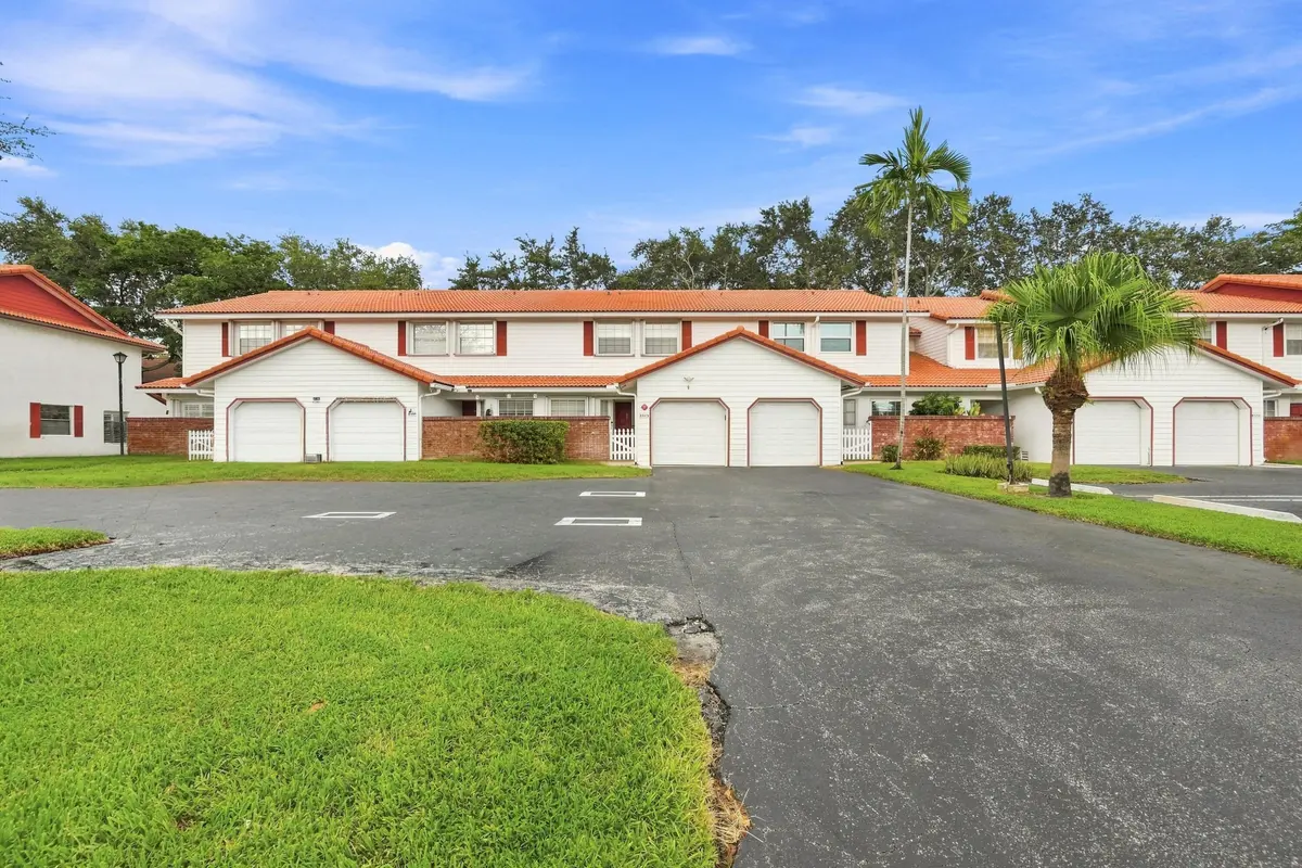 02_stl_3749 at 8945 NW 23RD Street 8945, Coral Springs