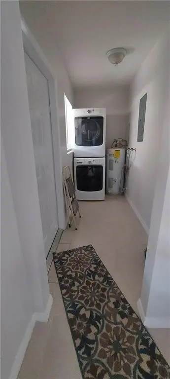 Laundry room at 738 SW 5TH Avenue, Hallandale Beach