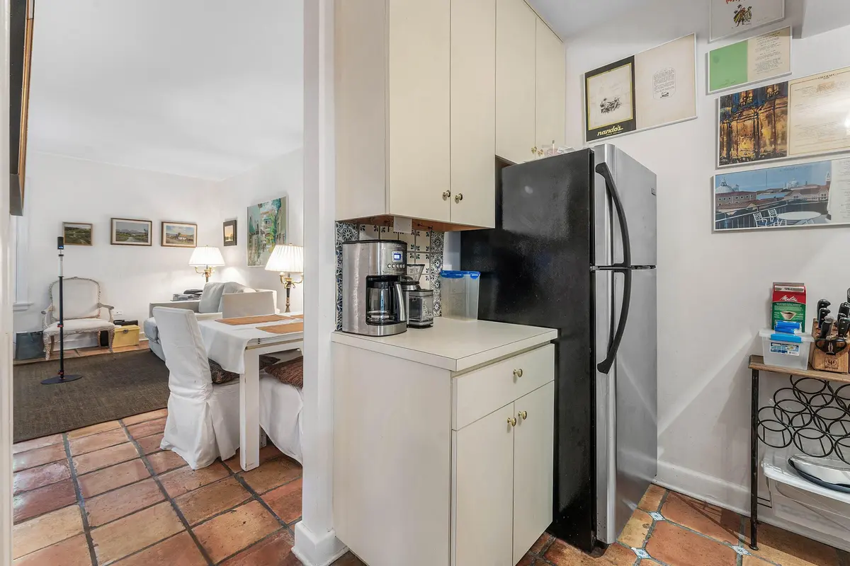 017 Kitchen at 215 PHIPPS Plaza 2, Palm Beach