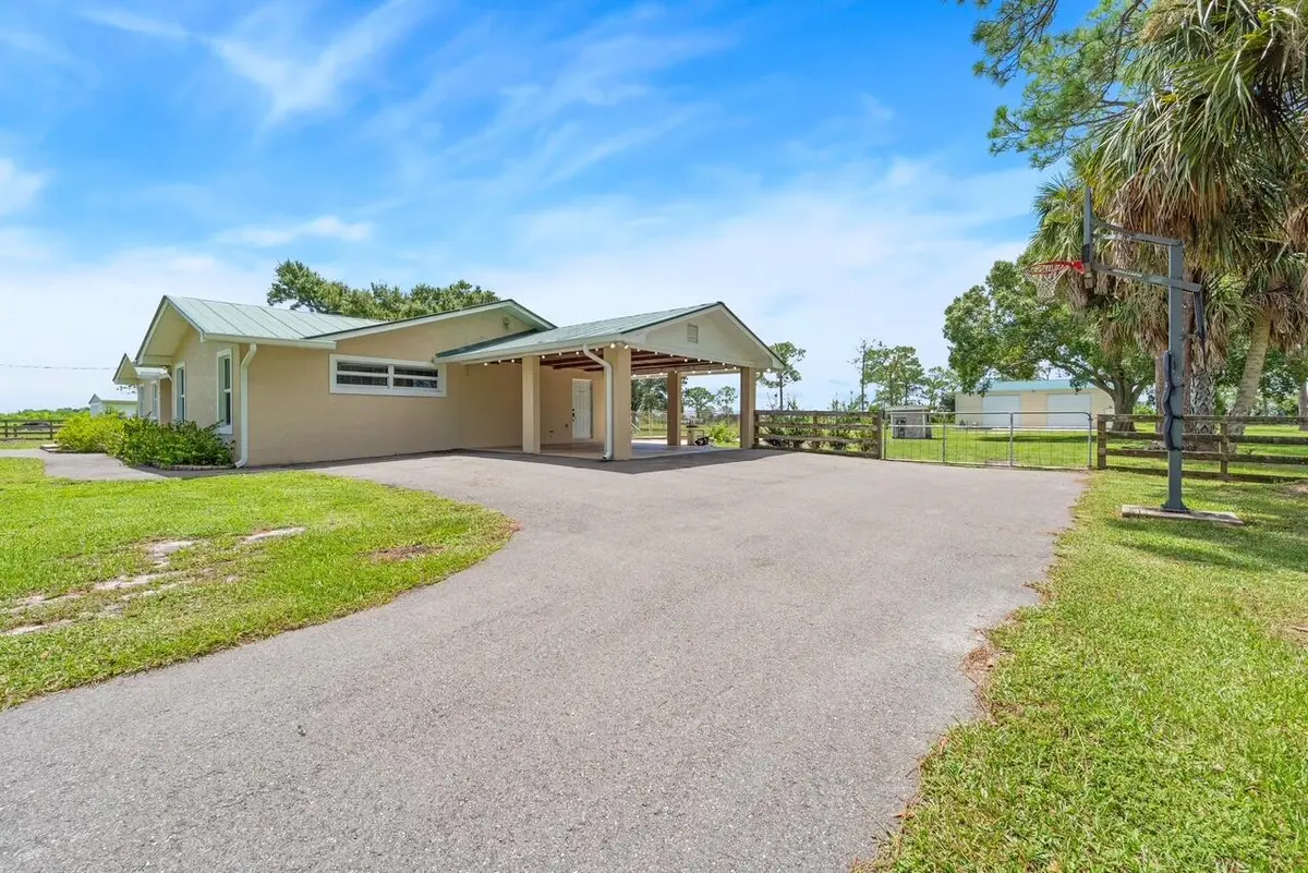 Carport at 15700 SW PALOMINO Street, Indiantown