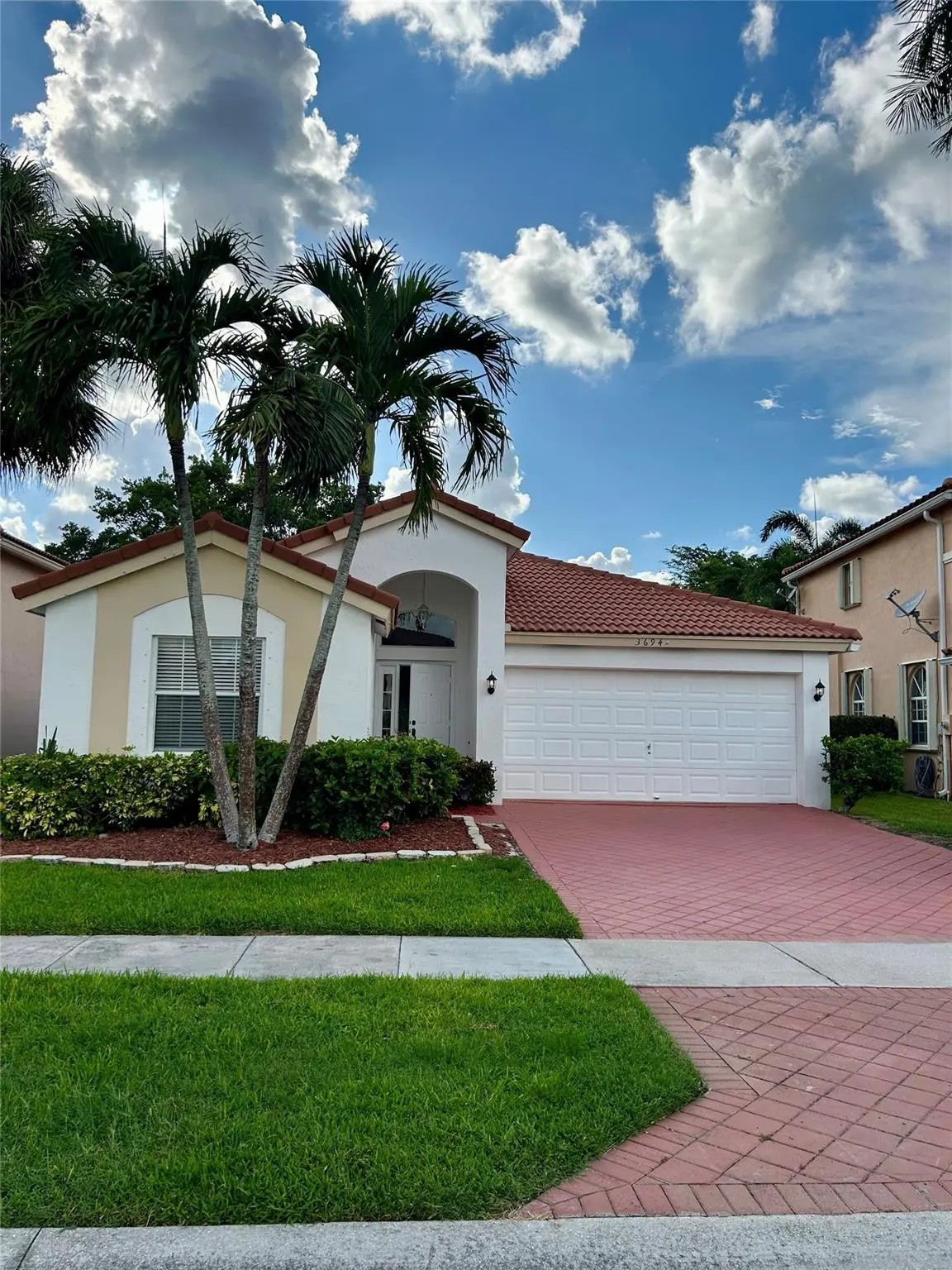 Photo 1 at 3694 MIRAMONTES Circle, Wellington