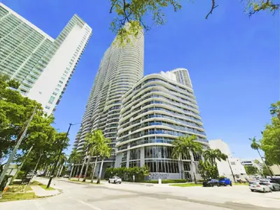 488 NE 18th Street Apt 3508, Miami – Condominium for sale