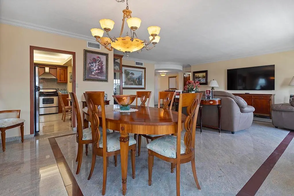 3745 S. Ocean Boulevard, Palm Beach - un at 3475 S Ocean Boulevard 4010, Palm Beach