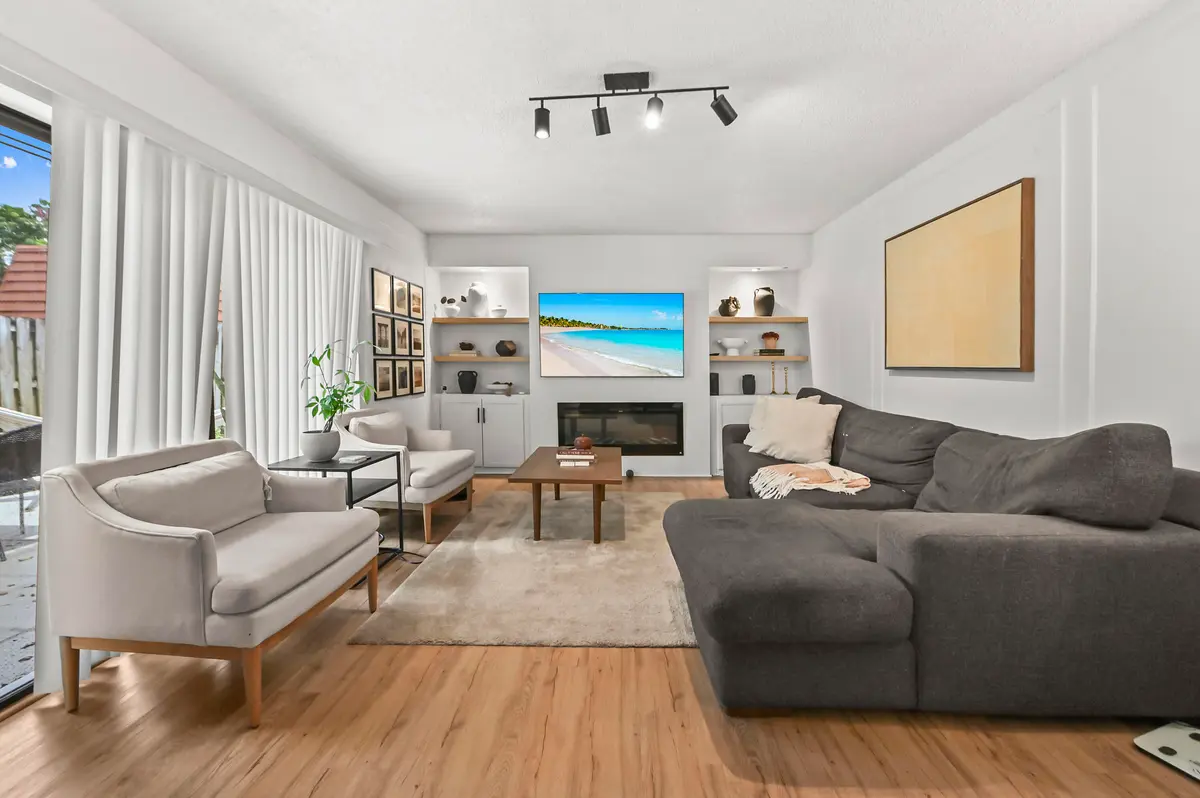 05 Living room 02 at 746 NW 98th Way, Plantation